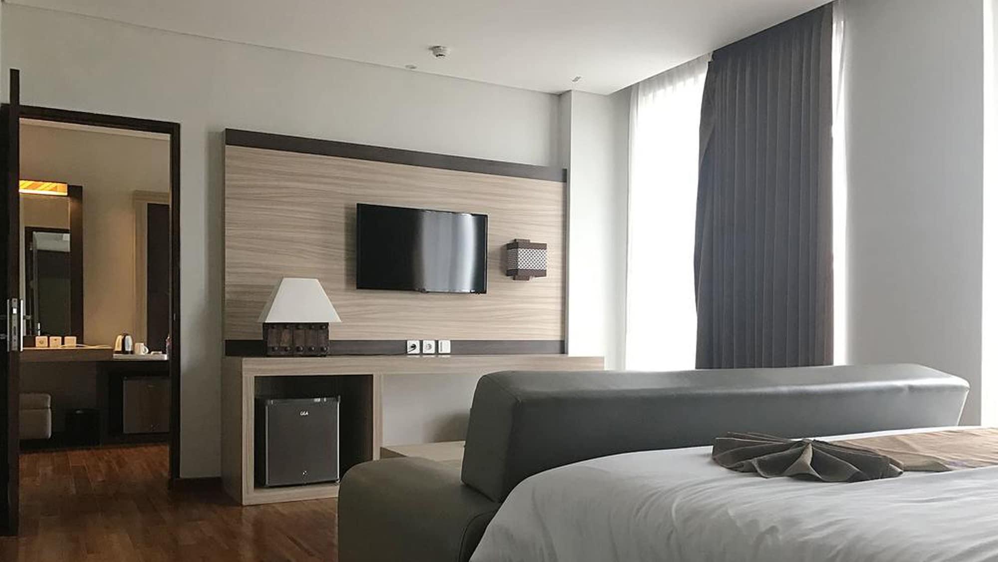 Crystal Lotus Hotel Yogyakarta Melati Kültér fotó
