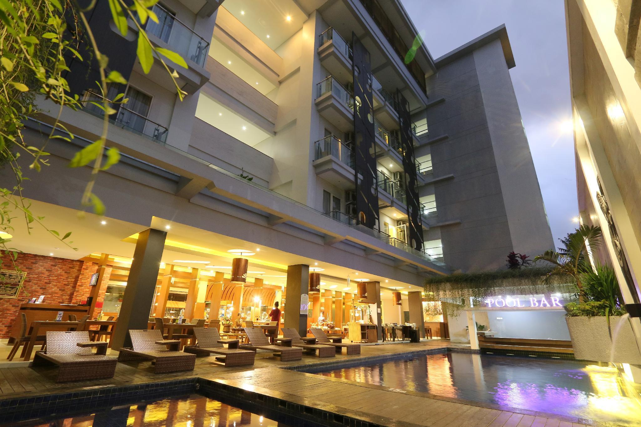 Crystal Lotus Hotel Yogyakarta Melati Kültér fotó