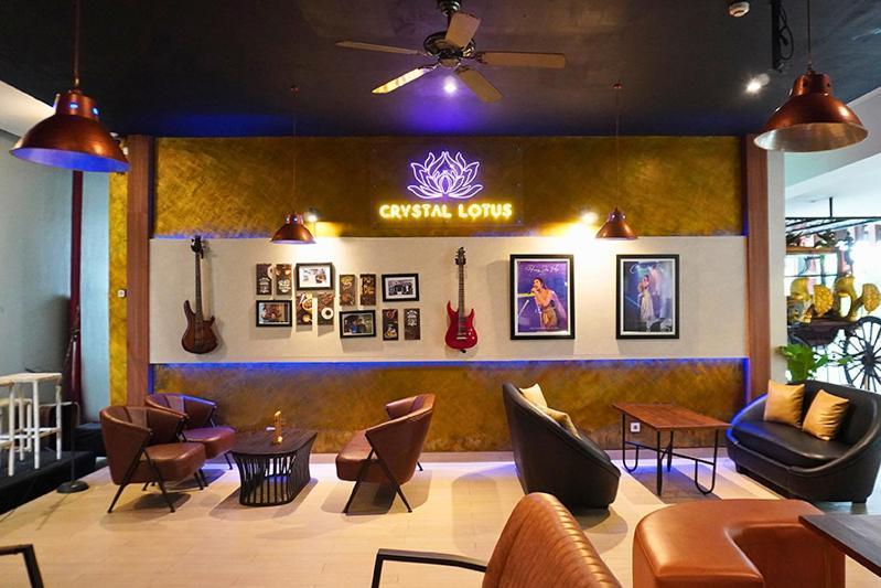 Crystal Lotus Hotel Yogyakarta Melati Kültér fotó