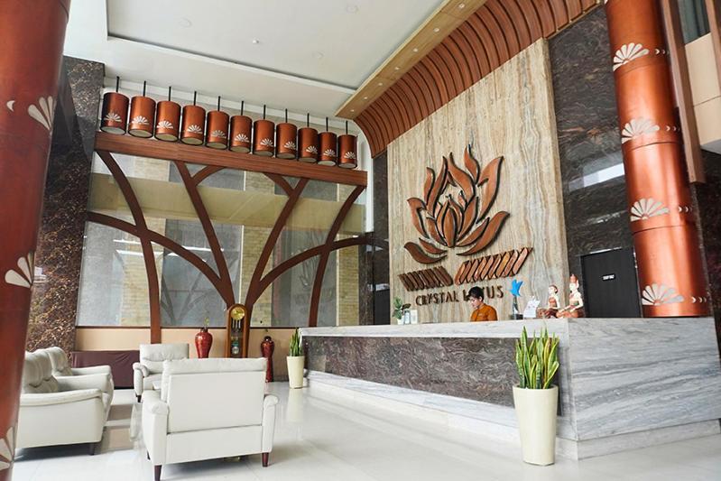 Crystal Lotus Hotel Yogyakarta Melati Kültér fotó