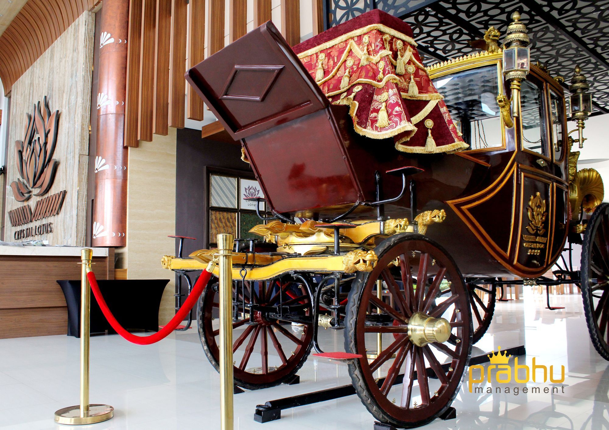 Crystal Lotus Hotel Yogyakarta Melati Kültér fotó